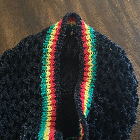 Rasta Beanie - Picture 3 of 5